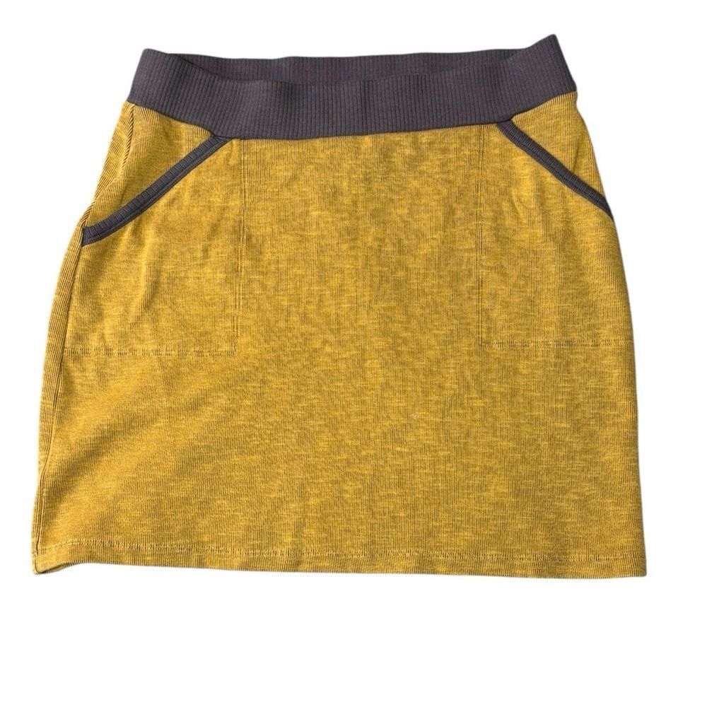 Toad & co women’s large Runamuck skirt mustard‎ 100% cotton outdoor